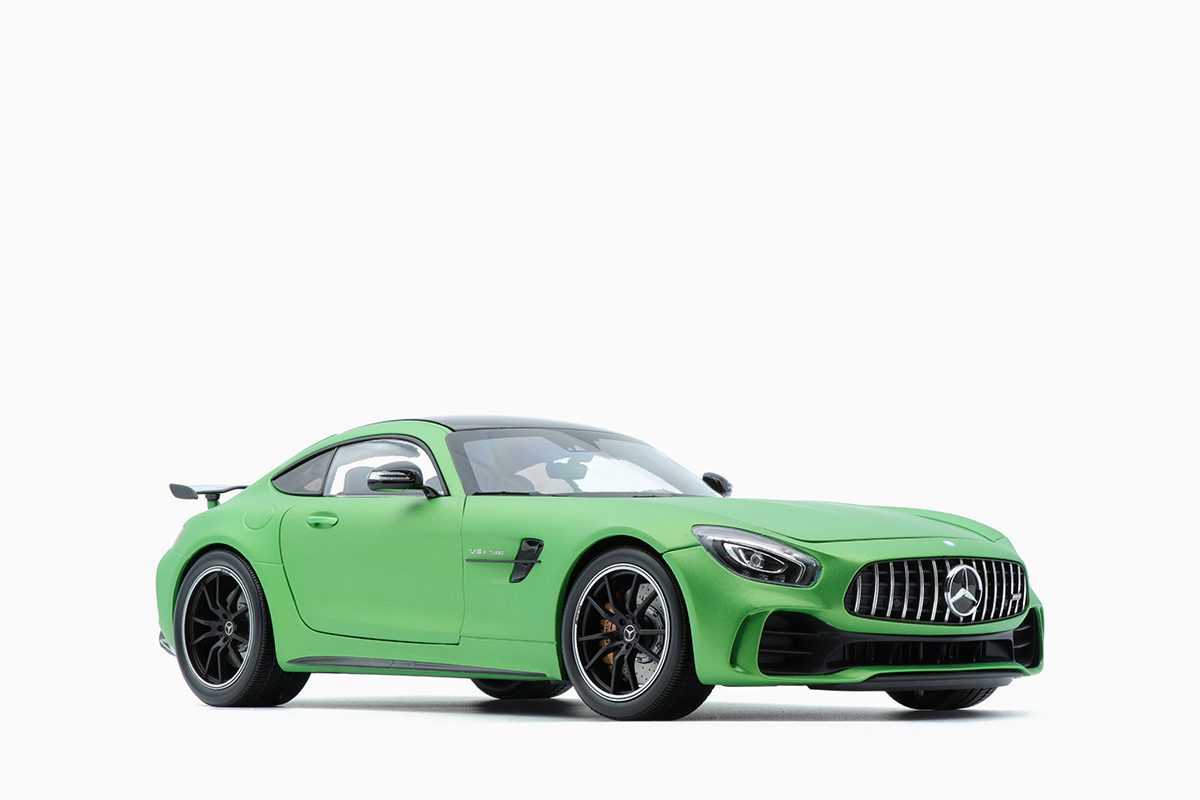 mercedes-amg-gt-green-2-2 Mercedes AMG GT Model Car