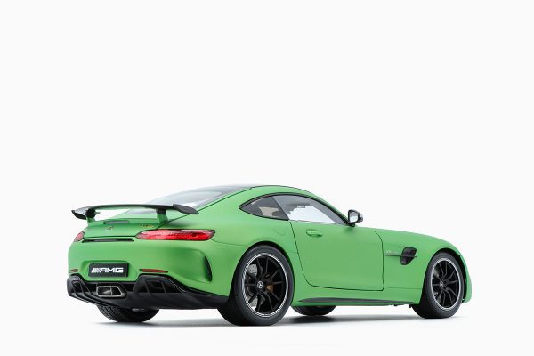 Mercedes-Benz AMG GT R Green 1:18 by Almost Real