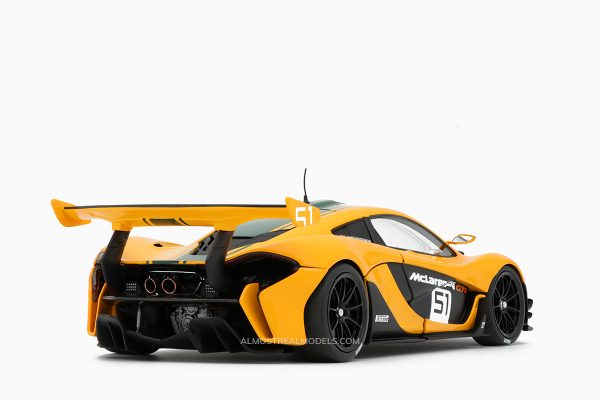 McLaren P1 GTR Geneve Autoshow Limited Edition 500 1:18 by Almost Real