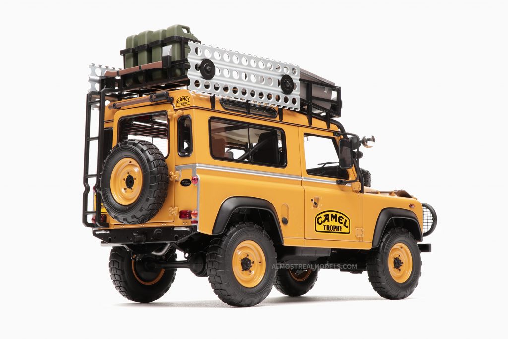 Land Rover Defender 90 "Camel Trophy" Borneo 1985 1:18 by Almost Real