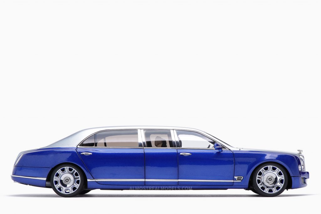 Bentley Mulsanne Grand Limousine Silver Frost Moroccan Blue 1:18 by Almost Real