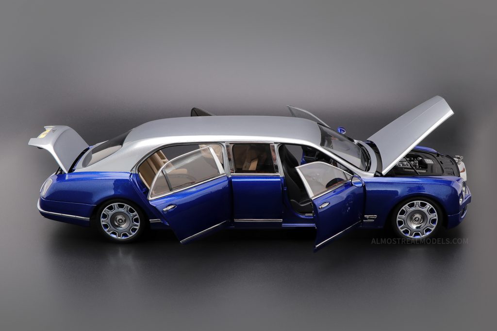 Bentley Mulsanne Grand Limousine Silver Frost Moroccan Blue 1:18 by Almost Real