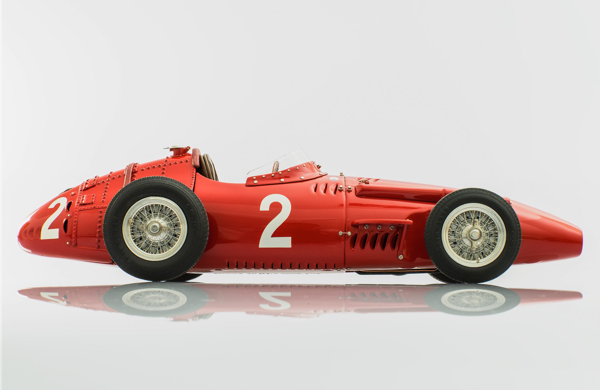 Maserati 250F Fangio #2 1957 GP CMC 1:18