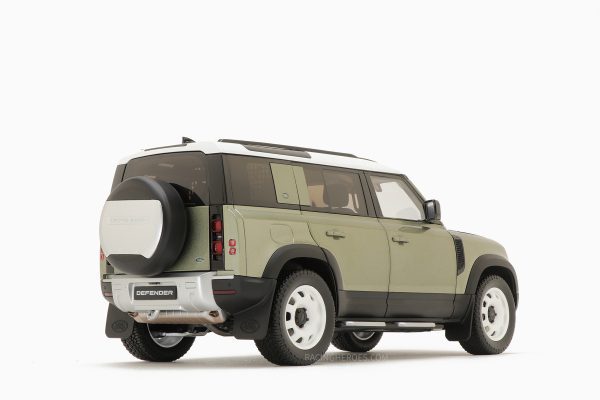 Land Rover Defender 110 2020 Pangea Green 1:18 by Almost Real