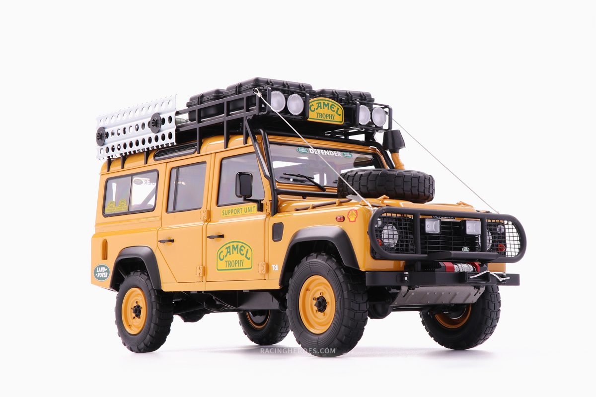 Land Rover Defender 110 “Camel Trophy” Sabah-Malaysia – 1993 1:18 by Almost Real