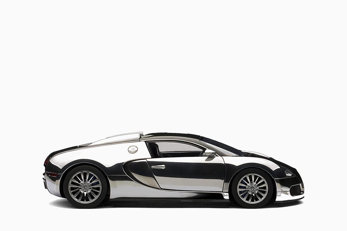 Bugatti EB Veyron 16.4 Pur Sang, Black/Aluminum Casting 1:18 by AutoArt
