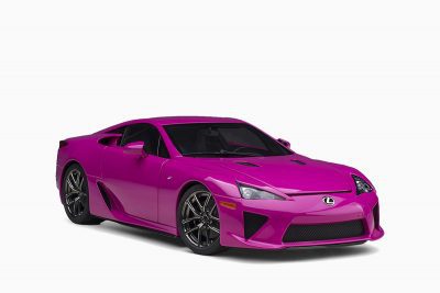 Lexus LFA, Passionate Pink 1:18 by AutoArt