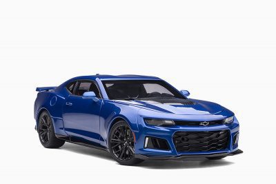 Chevrolet Camaro ZL1 2017, Hyper Blue Metallic 1:18 by AutoArt