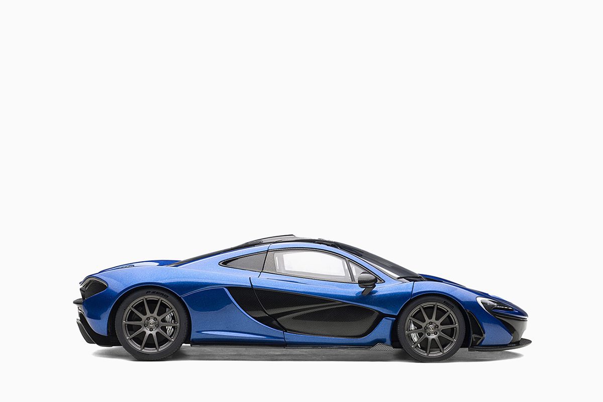 McLaren P1, Azure Blue 1:18 by AutoArt