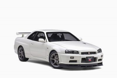 Nissan Skyline GT-R (R34) V-Spec II, White Pearl 1:18 by AutoArt