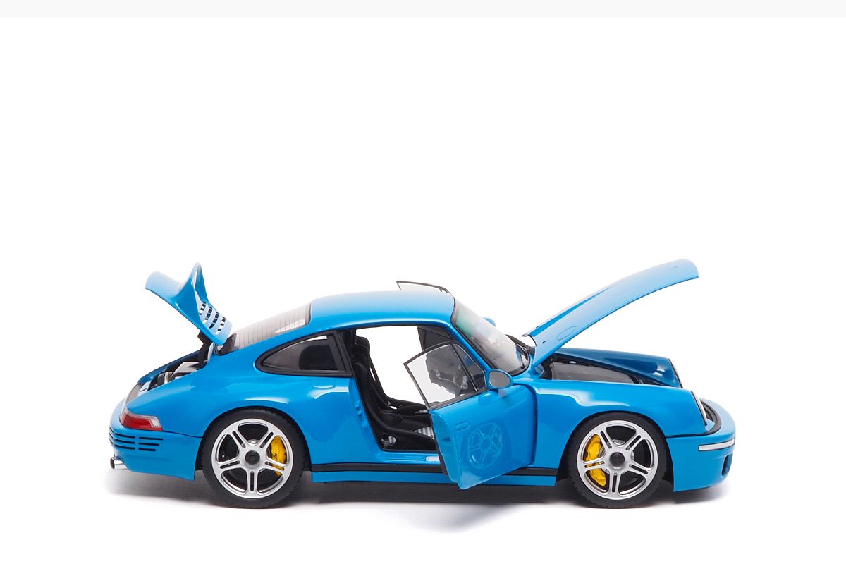 RUF SCR – 2018 Mexico Blue 1:18 Limited Edition by Almost Real