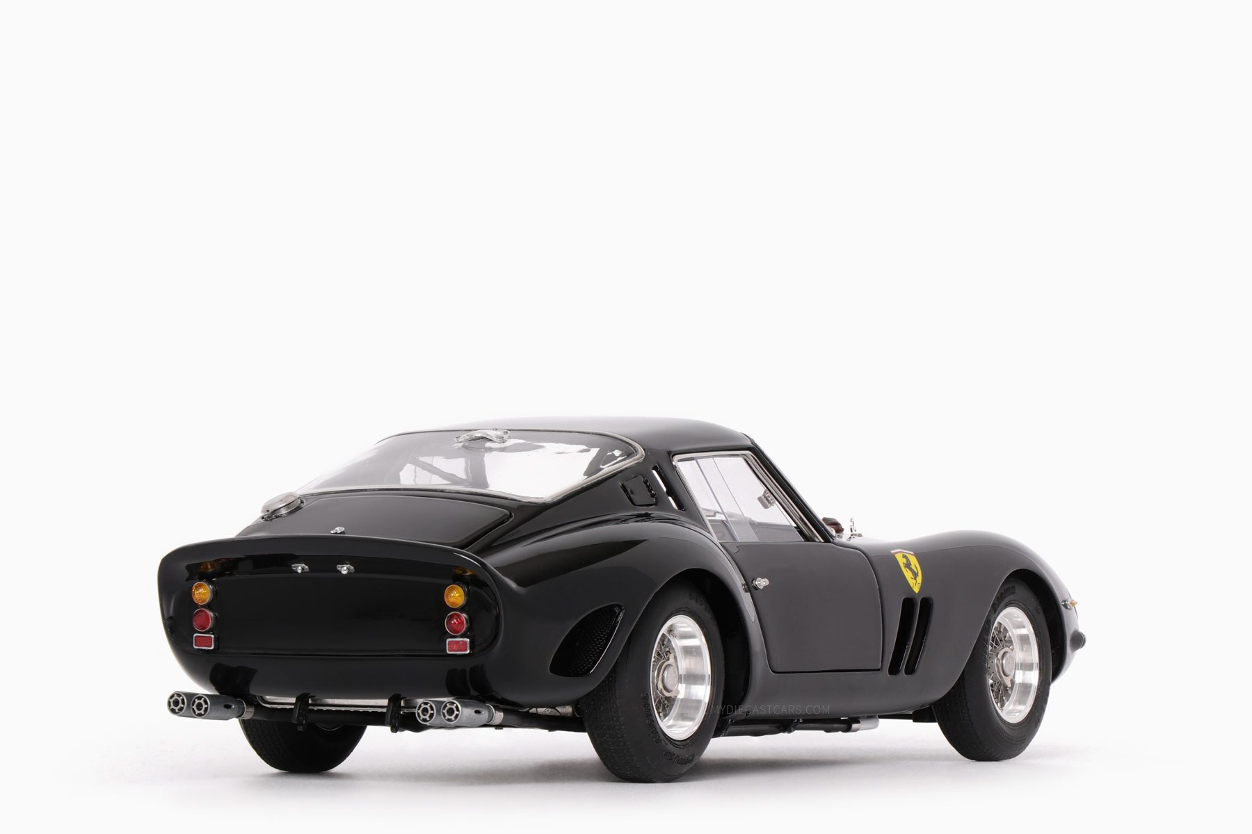 Ferrari 250 GTO 1962 Black 1:18 by CMC