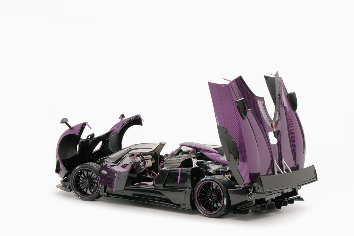 Pagani Zonda HP Carbon Purple 1:18 by LCD Models
