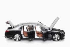 Mercedes - Maybach S-Class 2021 Black / Silver 1:18 by Almost Real
