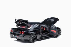 Nissan Skyline GT-R (R34) Z-Tune, Black Pearl 1:18 by AutoArt