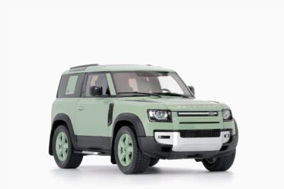 Land Rover Defender 90 2023 75th Limited Edition 1:18 by Almost Real