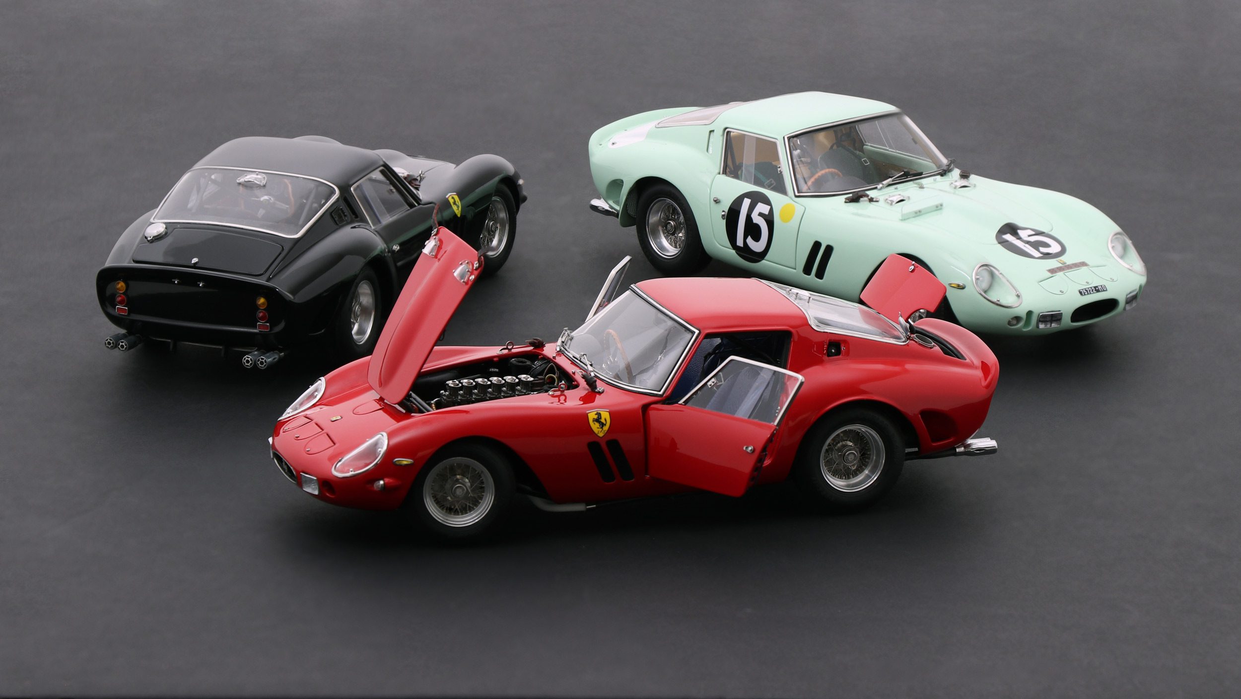 Scale 1/18 Models of Ferrari