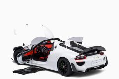 Porsche 918 Spyder Weissach Package White/Red 1:18 by Autoart