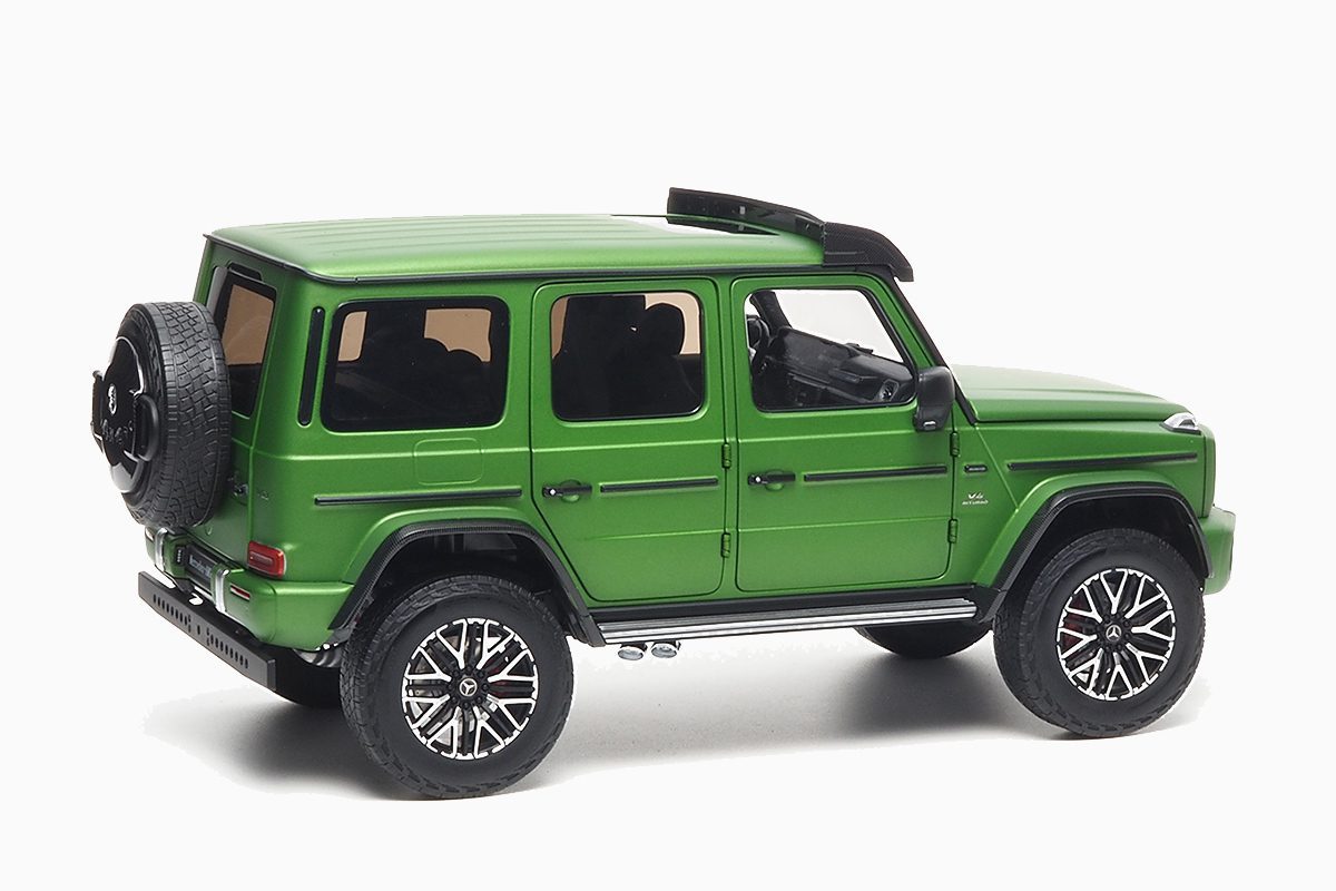 Mercedes-AMG G 63 4x4² 2023 Green Hell Magno 1:18 by Almost Real