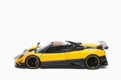 Pagani Zonda Cinque Roadster Yellow Giallo Ginevra 1:18 by Almost Real